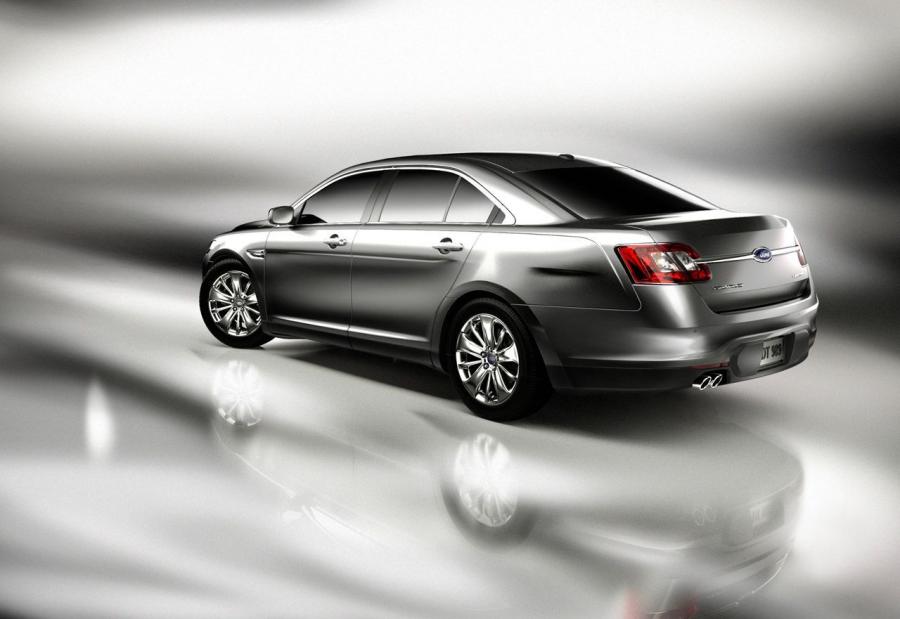  Ford Taurus 2010 года  (фото 32 из 161)
